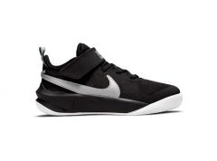 Nike Team Hustle D 10 Younger Kids' Shoes