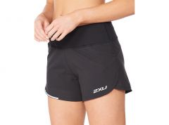 2XU Women's Aero 4 Inch Short