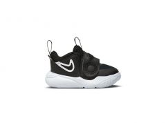 Nike Toddler Team Hustle 11 Basketball Shoes