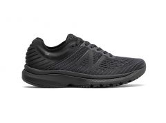 New Balance Women's 860 Running Shoes