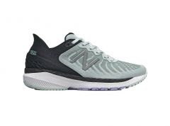 New Balance Women's 860
