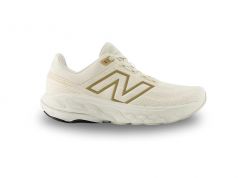 New Balance Women's 860